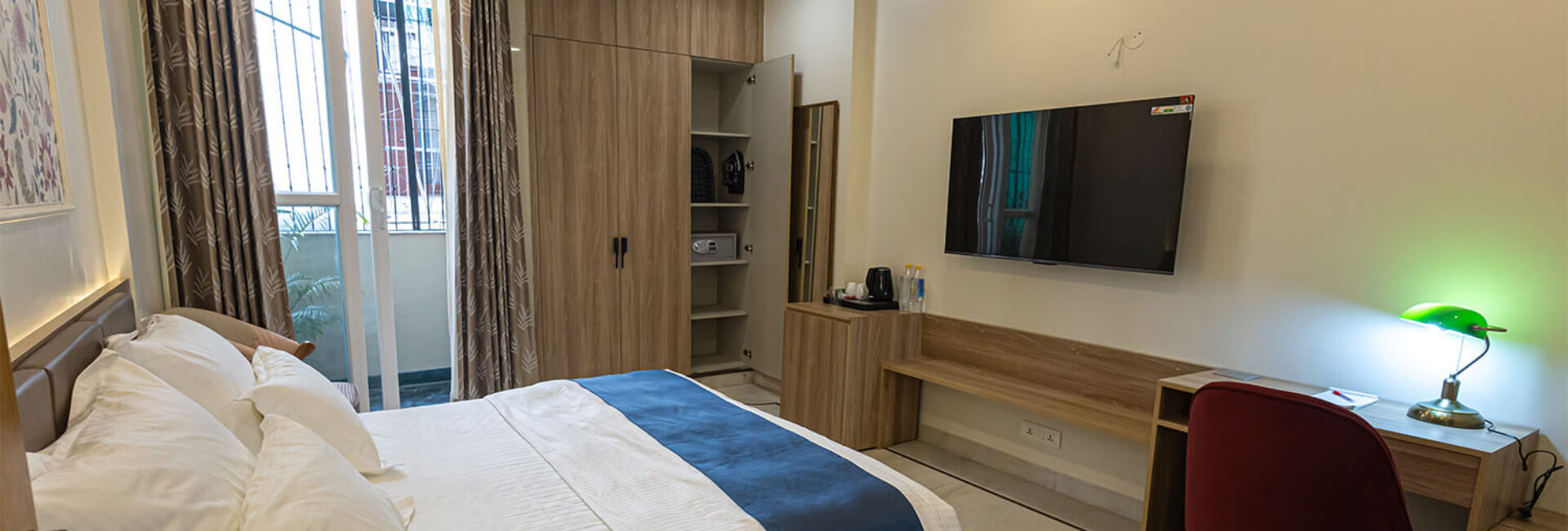 Vibe – Deluxe King Room